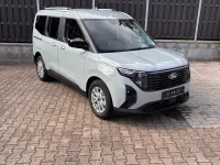 Gebraucht Ford Tourneo Courier Titanium 125 PS (91 kW) 2026 Grau Van / Kleinbus