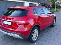 Gebraucht Mercedes GLA180 Style 109 PS (80 kW) 2018 Rot SUV