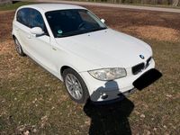 Gebraucht BMW 116 116 PS (85 kW) 2006 Weiß Kleinwagen