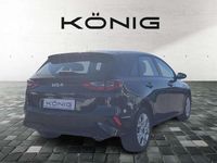 Gebraucht Kia Ceed Edition 7 101 PS (74 kW) 2023 Zilinaschwarz metallic (schwar Kleinwagen