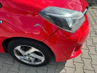Gebraucht Toyota Yaris Edition-S 75 PS (55 kW) 2016 Rot Kleinwagen