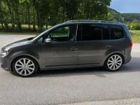 Gebraucht VW Touran Highline 170 PS (125 kW) 2012 Silber Van / Kleinbus