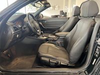 Gebraucht BMW 220 Advantage 184 PS (135 kW) 2017 Black sapphire metallic Cabrio