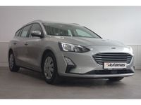 Gebraucht Ford Focus Cool & Connect 120 PS (88 kW) 2020 Silber Kombi