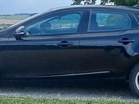 Gebraucht Volvo V40 122 PS (89 kW) 2018 Schwarz Limousine