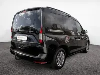 Gebraucht VW Caddy Life 122 PS (89 kW) 2022 Schwarz Van / Kleinbus