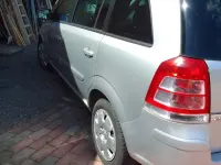 Gebraucht Opel Zafira Family 150 PS (110 kW) 2011 Silber Van / Kleinbus