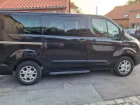 Gebraucht Ford Tourneo 125 PS (91 kW) 2014 Schwarz Van / Kleinbus