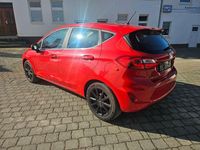 Gebraucht Ford Fiesta Titanium 86 PS (63 kW) 2019 Race red Kleinwagen