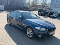 Gebraucht BMW 530 245 PS (180 kW) 2011 Blau Limousine