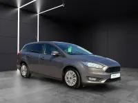 Gebraucht Ford Focus Trend 125 PS (91 kW) 2016 Grau Kombi