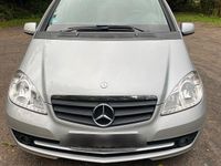 Gebraucht Mercedes A160 95 PS (69 kW) 2009 Silber Kleinwagen