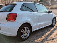 Gebraucht VW Polo Match 60 PS (44 kW) 2013 Weiß Kleinwagen
