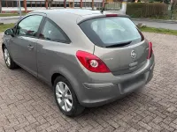 Gebraucht Opel Corsa 70 PS (51 kW) 2014 Braun Kleinwagen