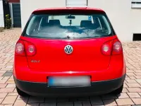 Gebraucht VW Golf V 75 PS (55 kW) 2004 Rot Kleinwagen