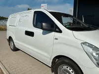 Gebraucht Hyundai H-1 170 PS (125 kW) 2017 Weiß Van / Kleinbus