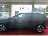 Gebraucht BMW 118 Advantage 140 PS (102 kW) 2020 Black sapphire Kleinwagen