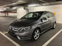 Gebraucht Mercedes B180 Sport 109 PS (80 kW) 2015 Grau Kleinwagen