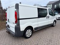 Gebraucht Renault Trafic 90 PS (66 kW) 2008 Weiß Van / Kleinbus