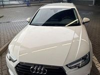 Gebraucht Audi A4 150 PS (110 kW) 2017 Weiß Limousine