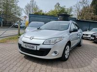 Gebraucht Renault Mégane III 106 PS (77 kW) 2011 Silber Limousine