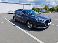 Gebraucht Hyundai i40 Trend 141 PS (103 kW) 2017 Blau Kombi