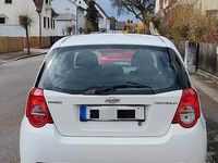 Gebraucht Chevrolet Aveo 84 PS (61 kW) 2009 Weiß Kleinwagen