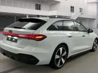 Second-hand Audi A5 S-line plus 204 CP (150 kW) 2025 Alb Break