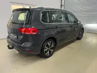 Gebraucht VW Touran Highline 150 PS (110 kW) 2020 Uranograu Van / Kleinbus