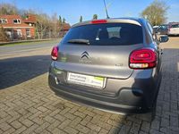 Gebraucht Citroën C3 Feel 82 PS (60 kW) 2018 Platinumgrau Kleinwagen
