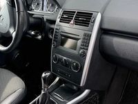 Gebraucht Mercedes A160 95 PS (69 kW) 2010 Schwarz Limousine