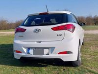 Gebraucht Hyundai i20 75 PS (55 kW) 2017 Weiß Limousine