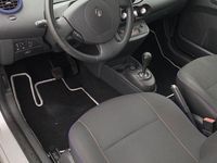 Gebraucht Renault Twingo Initiale Paris 75 PS (55 kW) 2013 Silber Kleinwagen