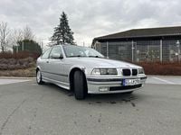 Gebraucht BMW 316 105 PS (77 kW) 1999 Silber