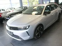 Gebraucht Opel Astra Edition 181 PS (133 kW) 2024 Silber Kleinwagen