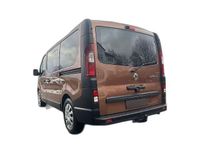 Gebraucht Renault Trafic Expression 145 PS (106 kW) 2017 Braun metallic Van / Kleinbus