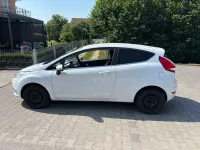 Gebraucht Ford Fiesta Titanium 97 PS (71 kW) 2011 Weiß Limousine