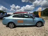 Gebraucht Renault Fluence 50 kW (68 PS) 2012 Blau Limousine
