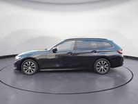 Gebraucht BMW 320 Sport Line 190 PS (139 kW) 2022 Schwarz Kombi