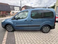 Gebraucht Peugeot Partner 120 PS (88 kW) 2014 Blau Van / Kleinbus