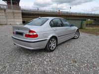 Gebraucht BMW 320 170 PS (125 kW) 2002 Silber Limousine