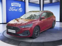 Używany Ford Focus ST 280 KM (205 kW) 2025 Czerwony Sedan/Limuzyna