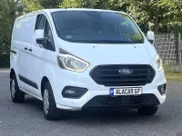 Gebraucht Ford 300 Trend 131 PS (96 kW) 2020 Weiß Van / Kleinbus