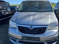 Gebraucht Lancia Voyager S 177 PS (130 kW) 2015 Silber Van / Kleinbus