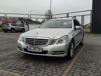 Gebraucht Mercedes E200 Elegance 136 PS (100 kW) 2012 Silber Kombi