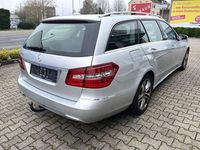 Gebraucht Mercedes E200 Avantgarde 184 PS (135 kW) 2012 Silber Limousine
