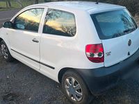 Gebraucht VW Fox 54 PS (39 kW) 2011 Weiß Kleinwagen