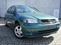 Gebraucht Opel Astra 84 PS (61 kW) 2003 Jadegruen mi2 Limousine