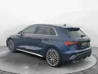 Neu Audi S3 Sport 334 PS (245 kW) 2025 Blau Limousine