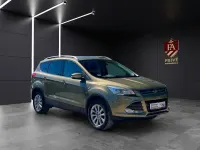 Gebraucht Ford Kuga Titanium 150 PS (110 kW) 2015 Grün SUV